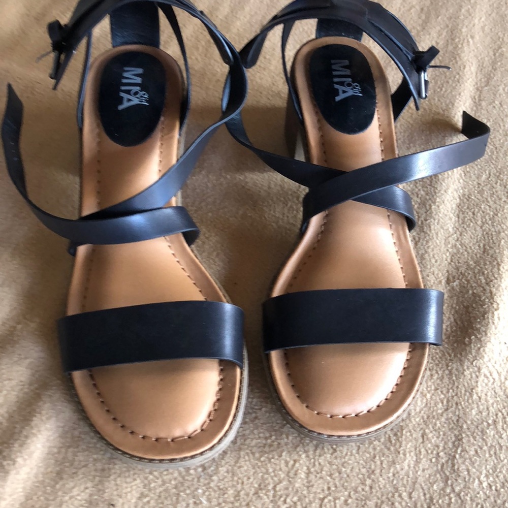 Women's Mia Girl black heeled sandals size 9 1/2
